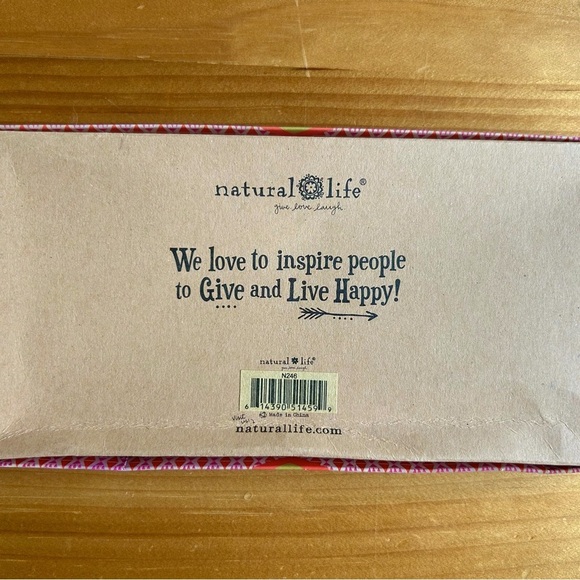 Natural Life Milagro Prayer Pocket Necklace - Picture 6 of 6